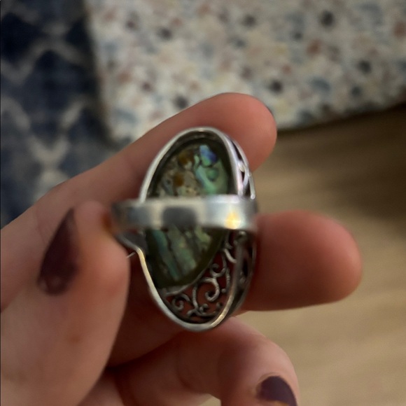 Iridescent ring! - Picture 2 of 3